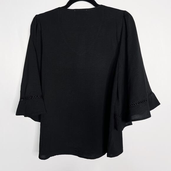 New Gilli Large Black 3/4 Bell Sleeve VNeck Blouse Top Ruffle Inset Trim Detail - Picture 2 of 8